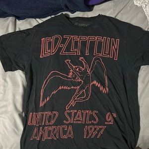 LED ZEPPELIN RED SHIRT
